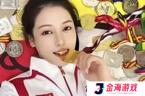 账号解封后，吴柳芳“杀疯了”！迅速涨粉500万，这下真的起死回生了