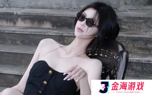 王校长再换新女友？两人携手游日本，对方还是网红，三周前刚满二十岁